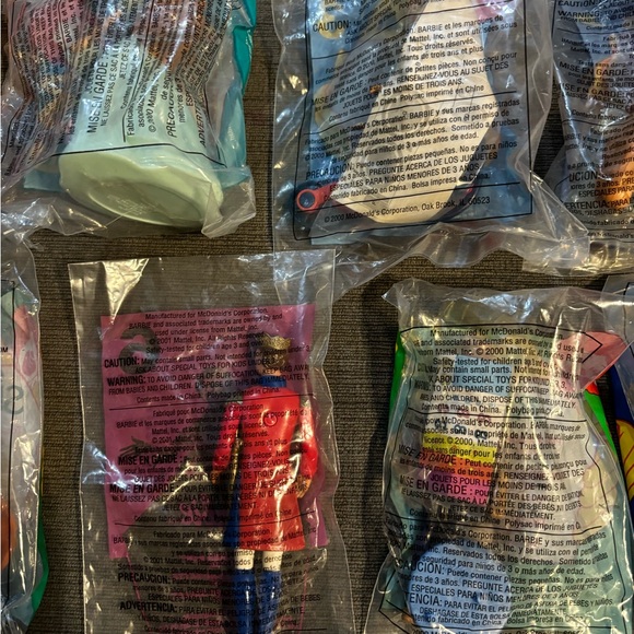 56 Mcdonalds Barbie Toys - Picture 2 of 6